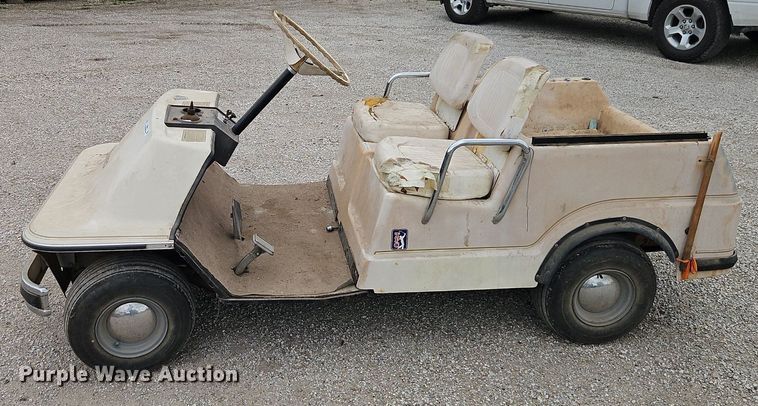 image for item EI3830 AMF Harley-Davidson golf cart