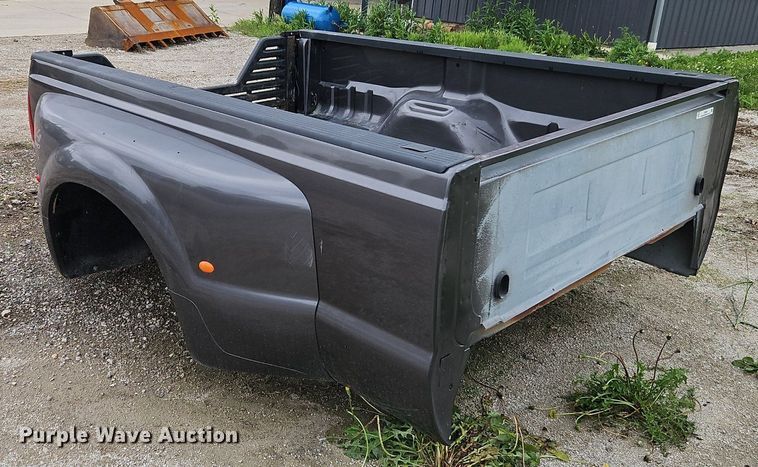 image for item EI3838 pickup truck bed