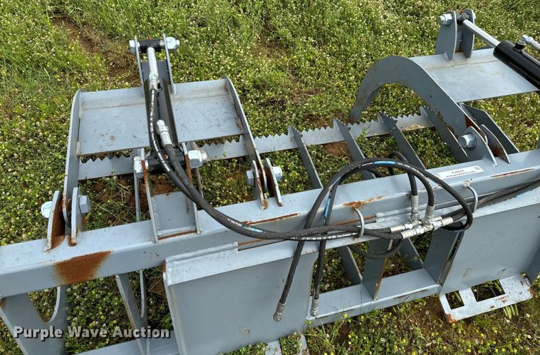 image for item EJ0624 Skid steer grapple bucket