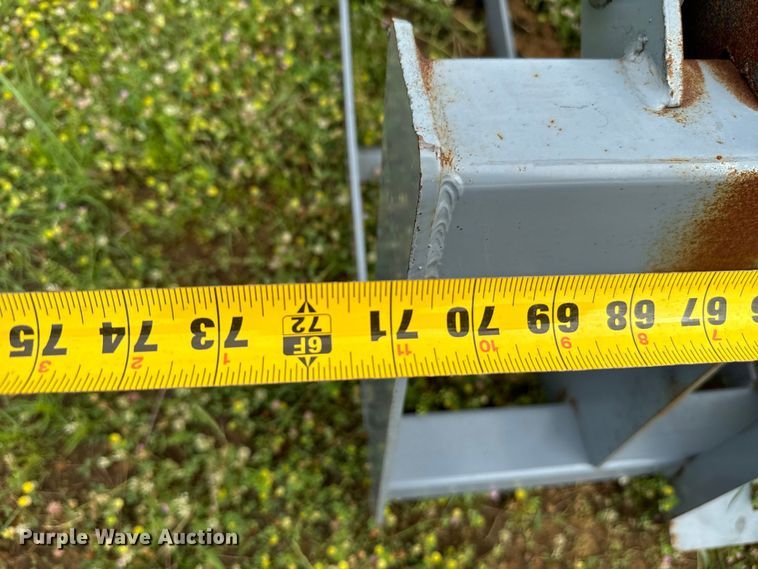 image for item EJ0624 Skid steer grapple bucket