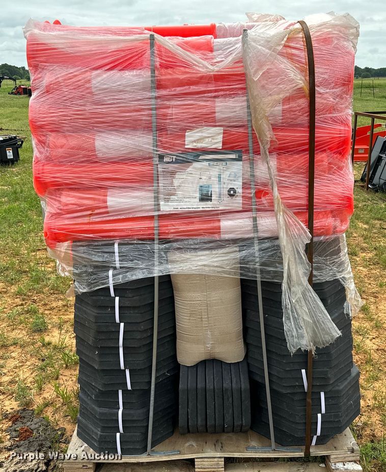 image for item EJ0631 Safety cones