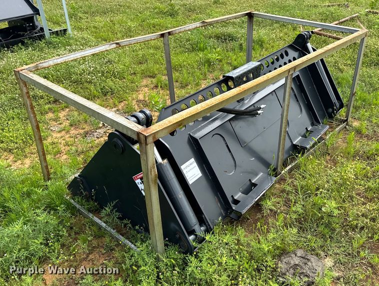 image for item EJ0645 JCT skid steer bucket