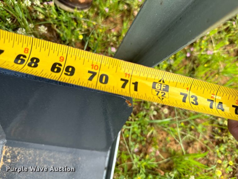 image for item EJ0646 2023 LandHonor PC-11-72W skid steer plate compactor