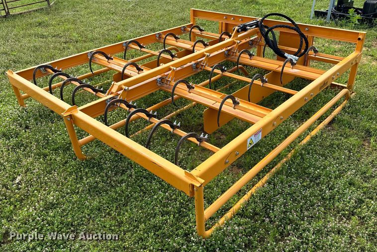 image for item EJ0647 2023 LandHonor HAG-12-24Q skid steer bale accumulator grapple