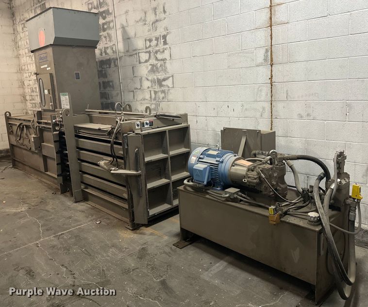 image for item EJ2693 2005 Allegheny baler