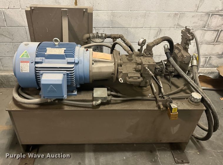 image for item EJ2693 2005 Allegheny baler