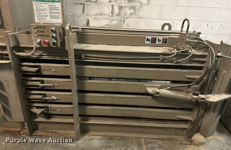 image for item EJ2693 2005 Allegheny baler