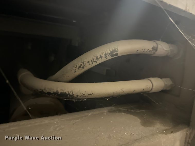 image for item EJ2693 2005 Allegheny baler