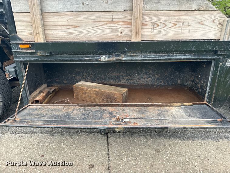 image for item EJ2694 1998 Isuzu NPR flatbed truck