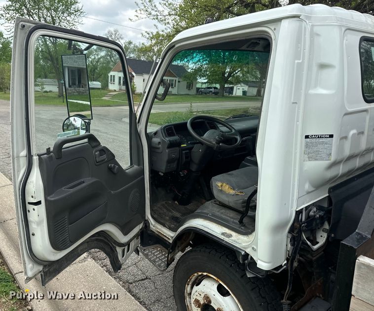 image for item EJ2694 1998 Isuzu NPR flatbed truck