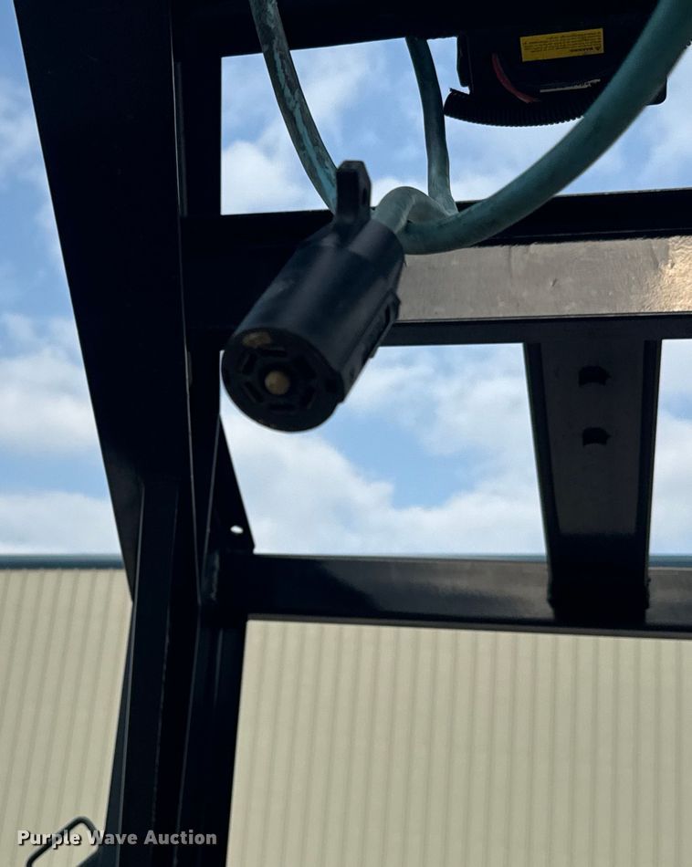 image for item EJ2698 2023 Big Tex 22GN-40BK8SIR equipment trailer