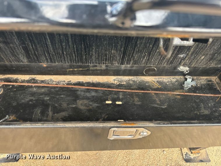 image for item EJ2698 2023 Big Tex 22GN-40BK8SIR equipment trailer