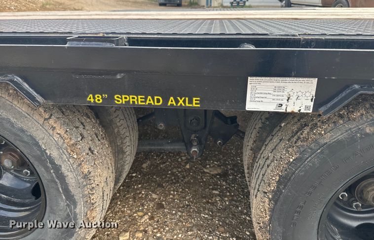 image for item EJ2698 2023 Big Tex 22GN-40BK8SIR equipment trailer