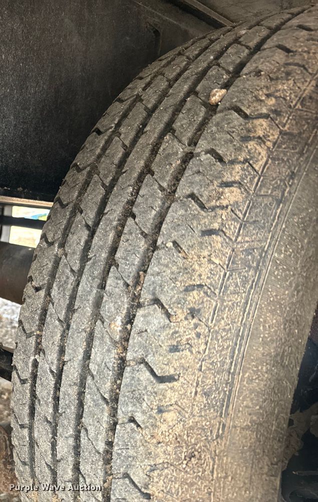 image for item EJ2698 2023 Big Tex 22GN-40BK8SIR equipment trailer