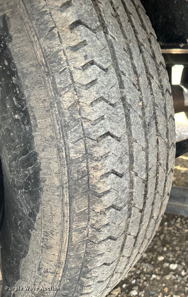 image for item EJ2698 2023 Big Tex 22GN-40BK8SIR equipment trailer