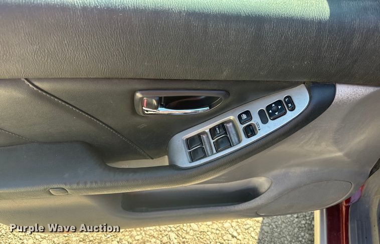 image for item EJ2721 2003 Subaru Baja SUV