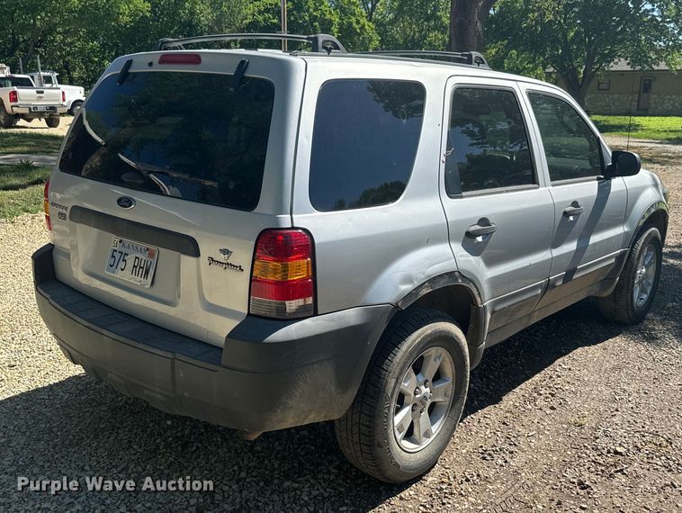 image for item EJ2769 2007 Ford Escape XLT SUV