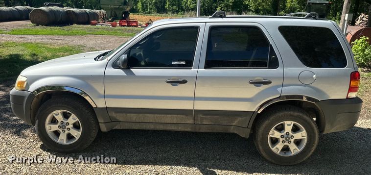 image for item EJ2769 2007 Ford Escape XLT SUV