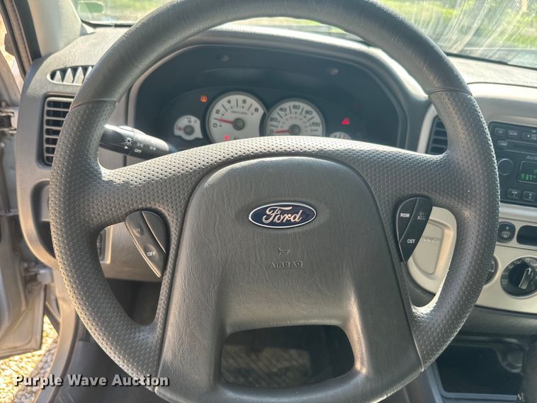 image for item EJ2769 2007 Ford Escape XLT SUV