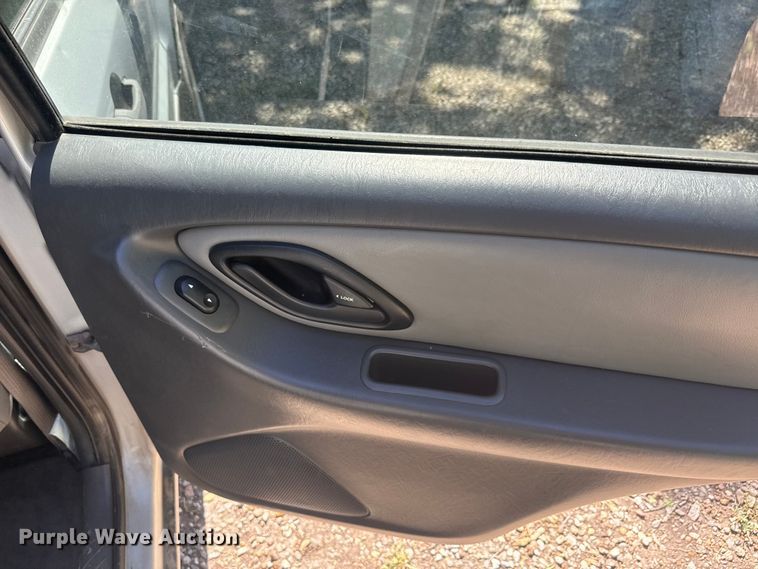 image for item EJ2769 2007 Ford Escape XLT SUV