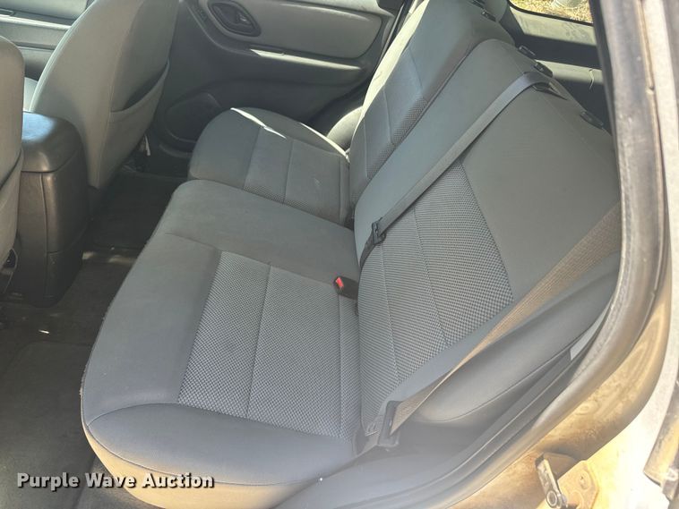 image for item EJ2769 2007 Ford Escape XLT SUV