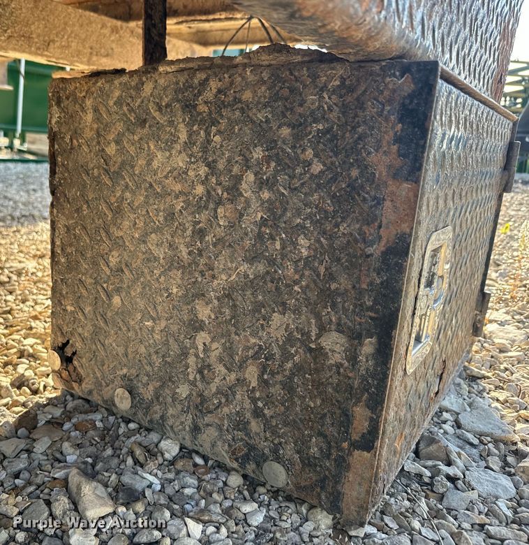 image for item EJ2784 Bradford Built flatbed