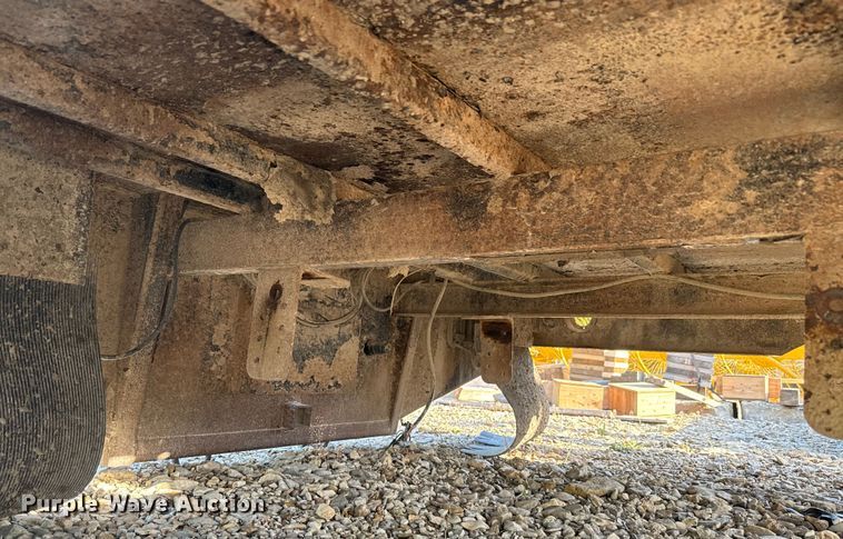 image for item EJ2784 Bradford Built flatbed