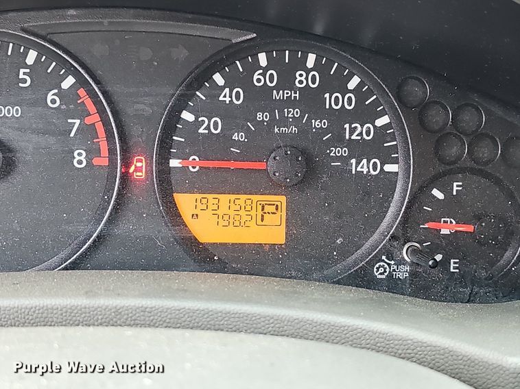 image for item EJ5387 2013 Nissan  Frontier  King Cab pickup truck