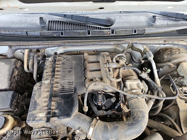 image for item EJ5387 2013 Nissan  Frontier  King Cab pickup truck