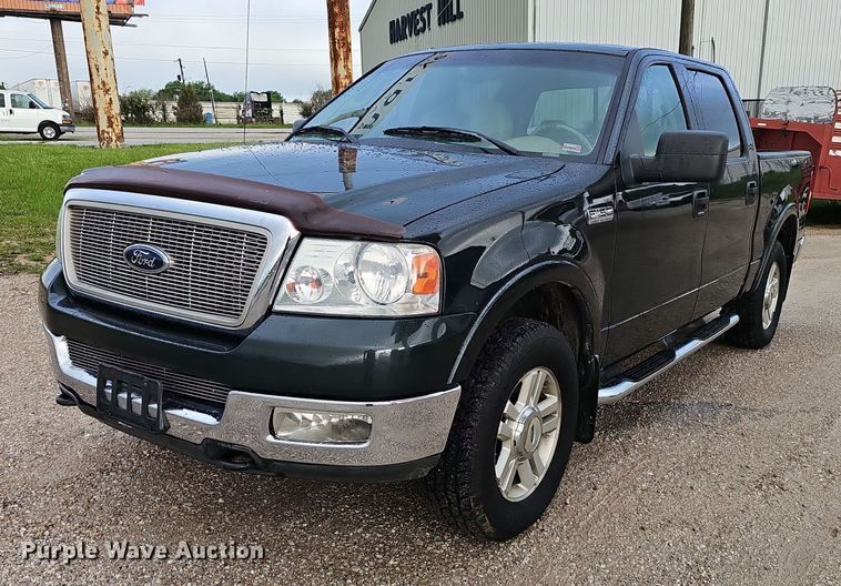 image for item EJ5388 2004 Ford F150 SuperCrew pickup truck