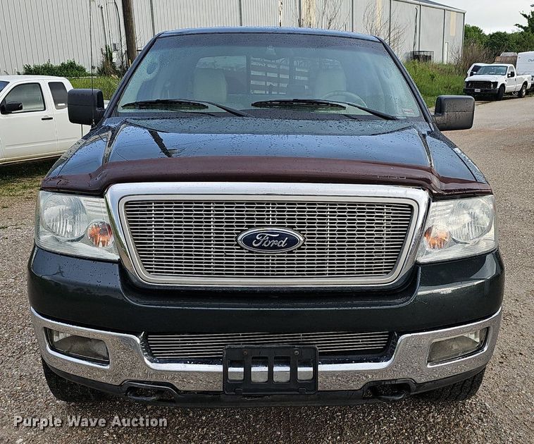 image for item EJ5388 2004 Ford F150 SuperCrew pickup truck