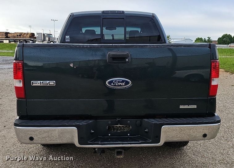 image for item EJ5388 2004 Ford F150 SuperCrew pickup truck