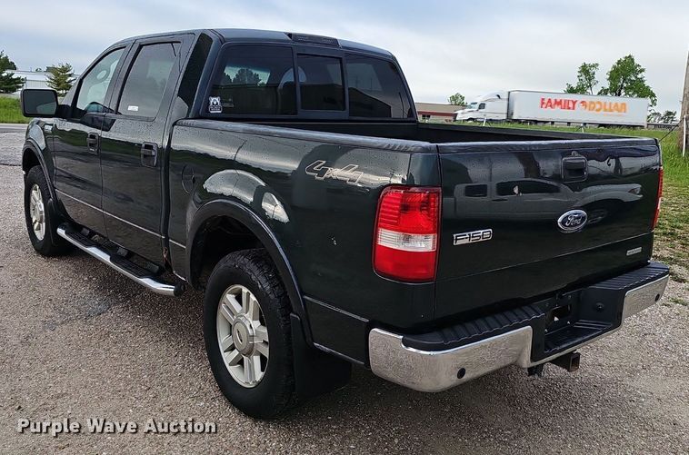 image for item EJ5388 2004 Ford F150 SuperCrew pickup truck