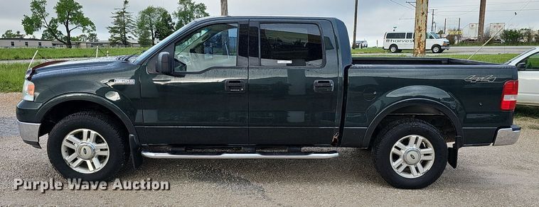 image for item EJ5388 2004 Ford F150 SuperCrew pickup truck