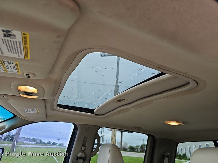 image for item EJ5388 2004 Ford F150 SuperCrew pickup truck