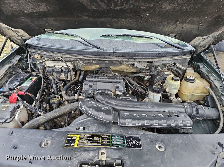 image for item EJ5388 2004 Ford F150 SuperCrew pickup truck