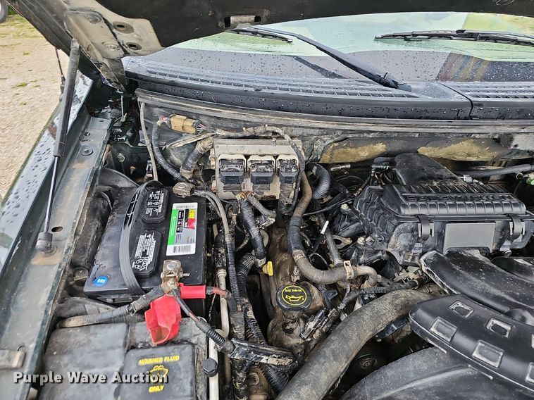 image for item EJ5388 2004 Ford F150 SuperCrew pickup truck