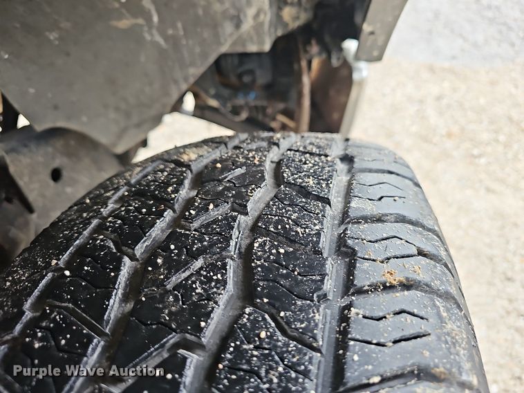 image for item EJ5388 2004 Ford F150 SuperCrew pickup truck