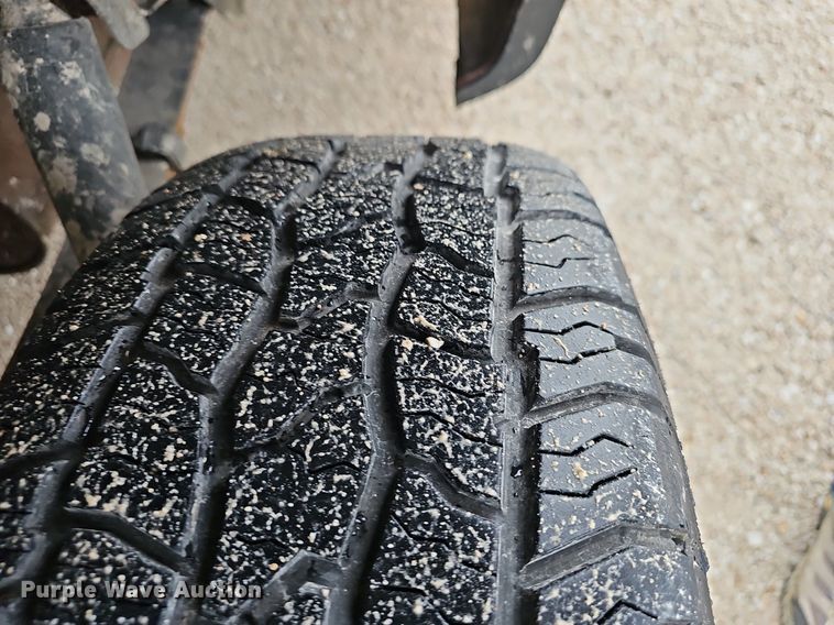 image for item EJ5388 2004 Ford F150 SuperCrew pickup truck