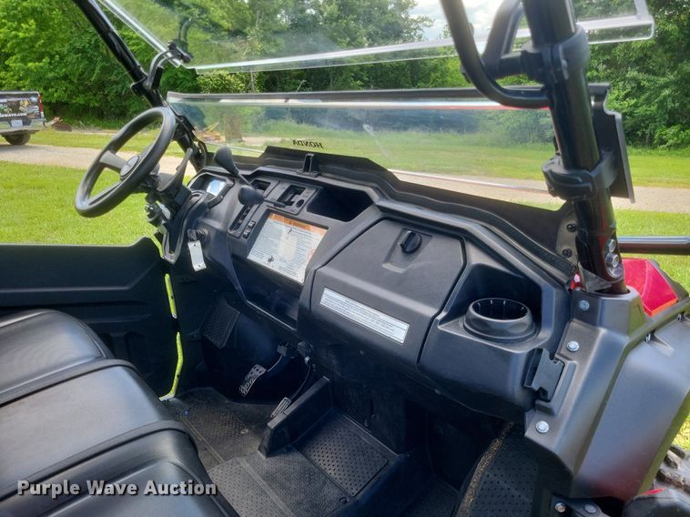 image for item EJ7979 2018 Honda Pioneer 1000-5 utility vehicle