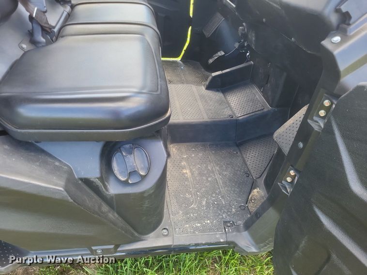 image for item EJ7979 2018 Honda Pioneer 1000-5 utility vehicle