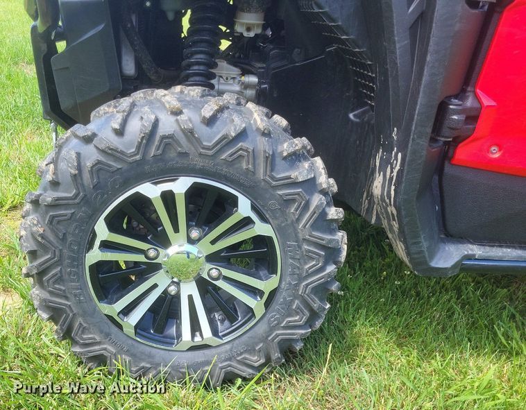 image for item EJ7979 2018 Honda Pioneer 1000-5 utility vehicle