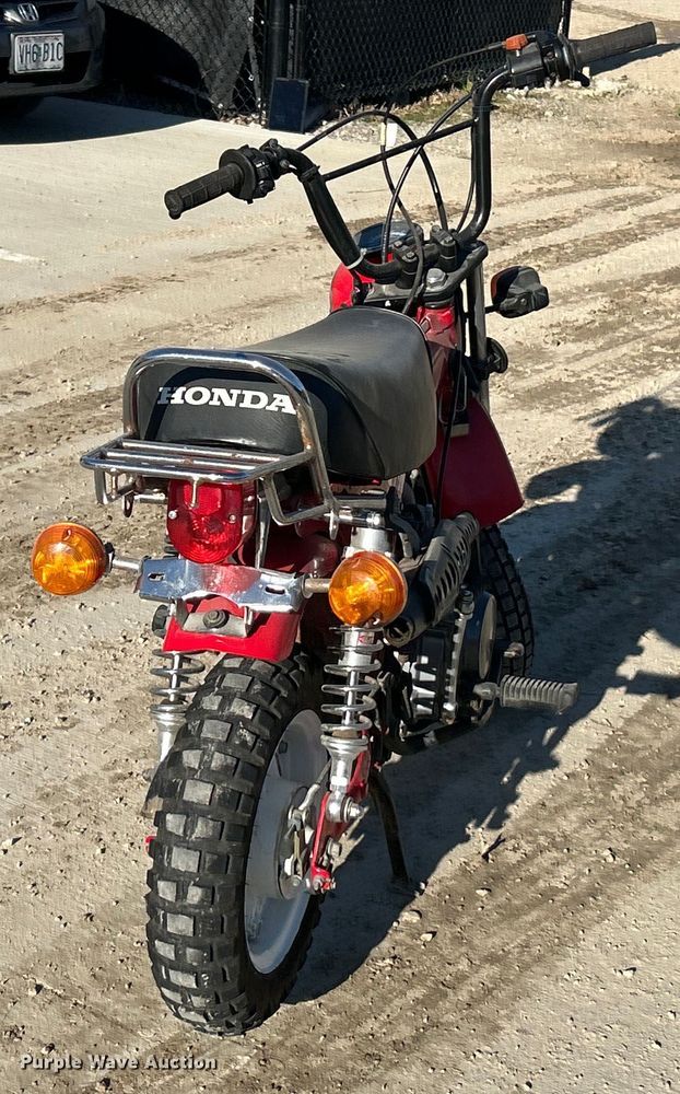 image for item EK4540 1993 Honda CT-70 motorcycle