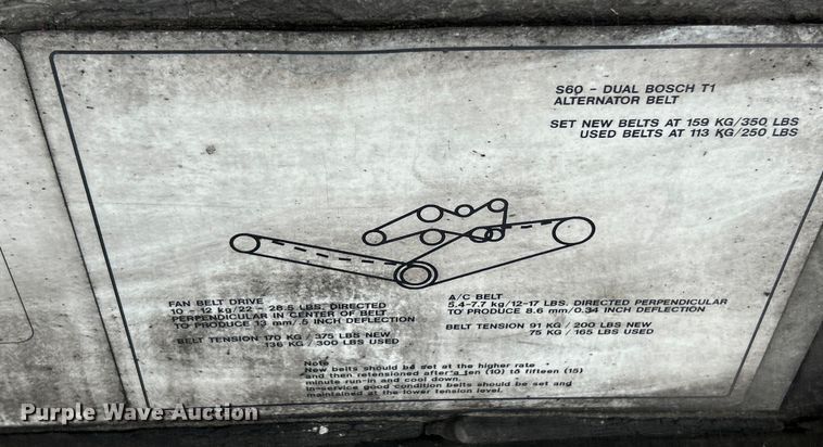 image for item EK4552 2001 MCI E4500 coach bus