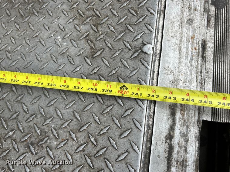 image for item EK4562 2007 Freightliner MT45 delivery truck