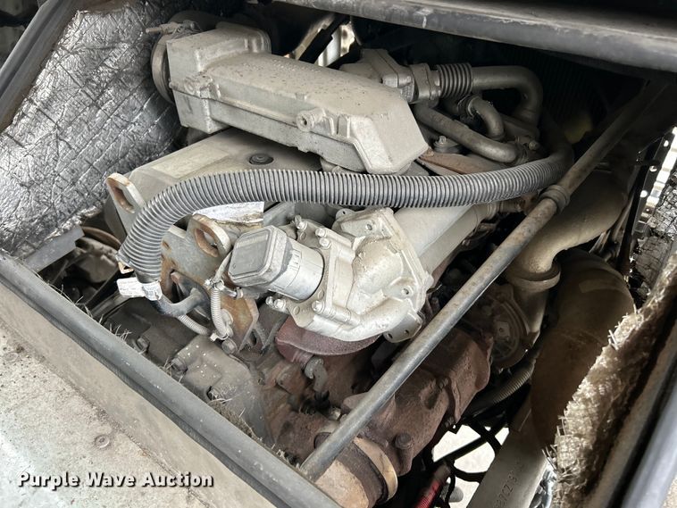 image for item EK4562 2007 Freightliner MT45 delivery truck