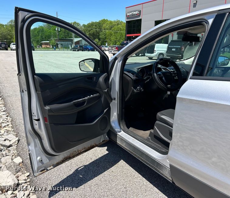 image for item EK4569 2014 Ford Escape SUV