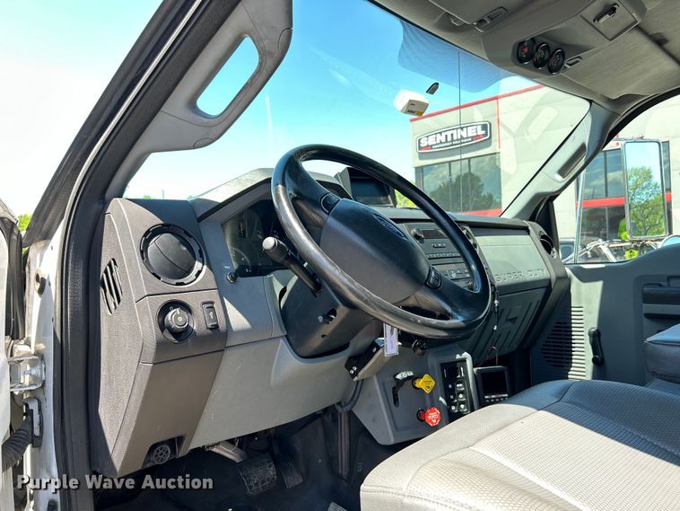 image for item EK4570 2015 Ford F750 Super Duty XL utility / service truck