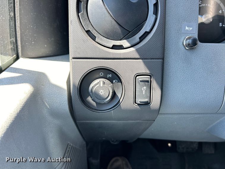 image for item EK4570 2015 Ford F750 Super Duty XL utility / service truck