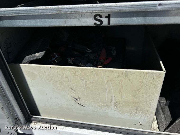 image for item EK4570 2015 Ford F750 Super Duty XL utility / service truck